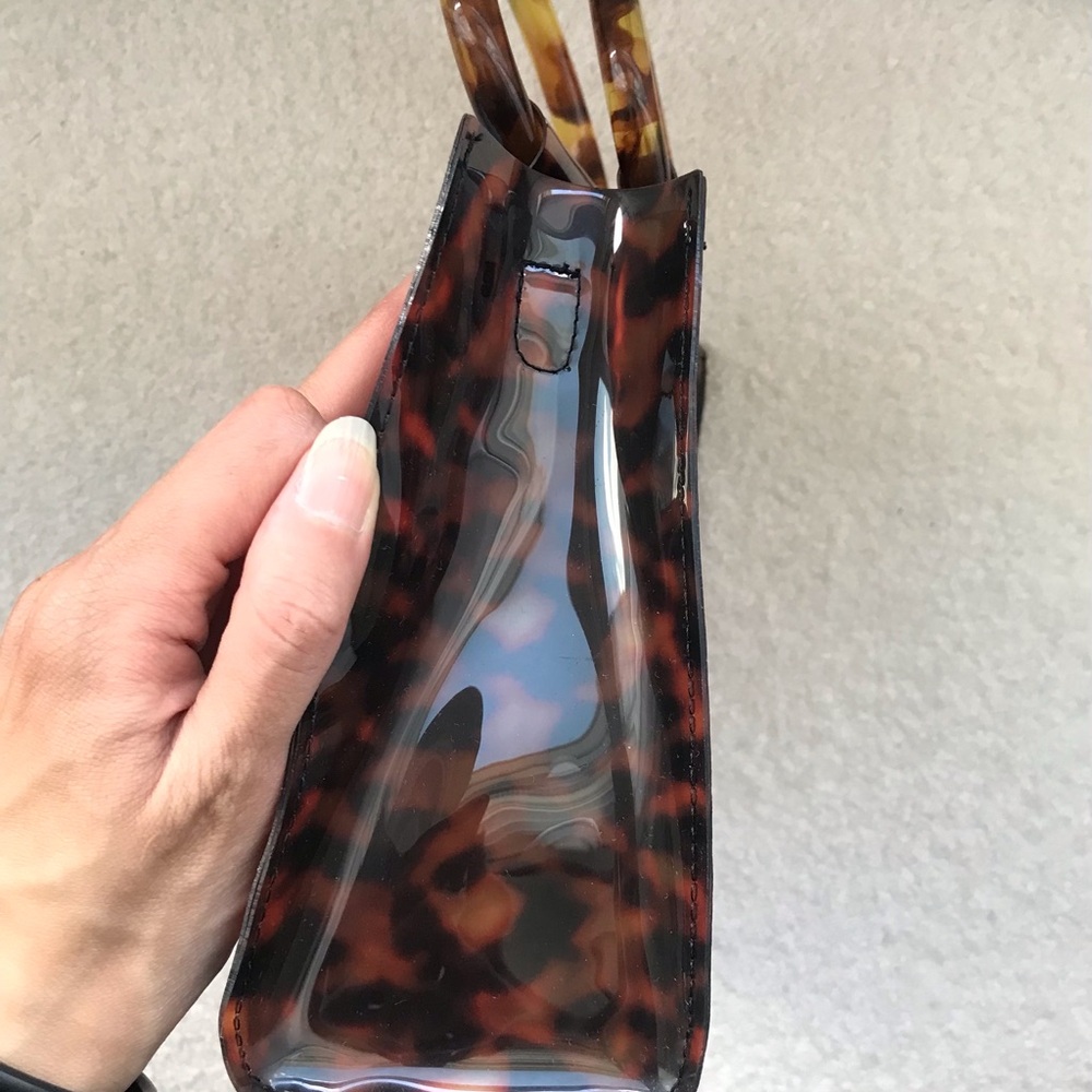 Studio 33 Tortoise Print Vinyl Tote - Picture 5 of 7